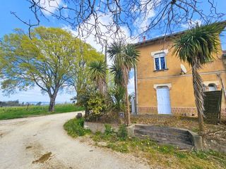  Maison � vendre 8 pi�ces 200 m�