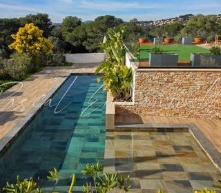  Appartement � vendre 4 pi�ces 137 m�