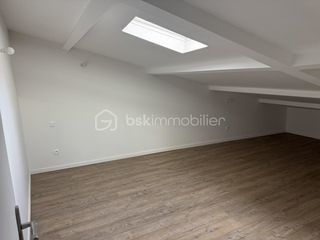  Immeuble � vendre 15 + pi�ces 315 m�