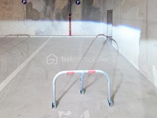 Parking / Garage � vendre 12 m�