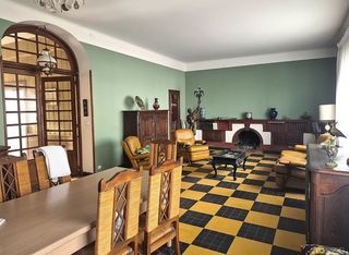  Propri�t�/ch�teau � vendre 14 pi�ces 330 m�