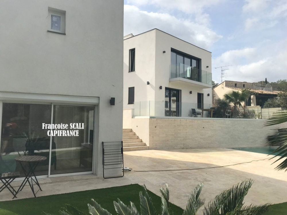 � vendre  Maison Saint-Rapha�l (83700)