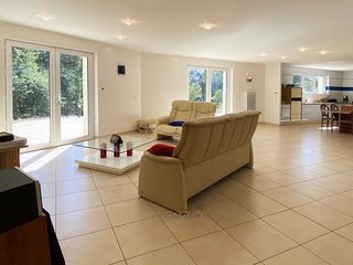  Maison � vendre 5 pi�ces 170 m�