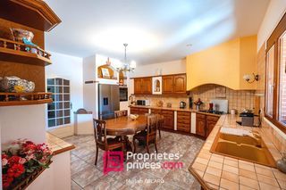  Maison � vendre 8 pi�ces 296 m�