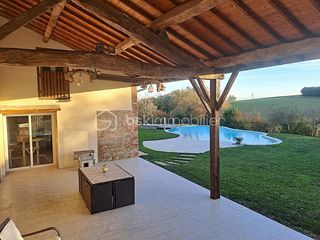  Maison � vendre 7 pi�ces 275 m�