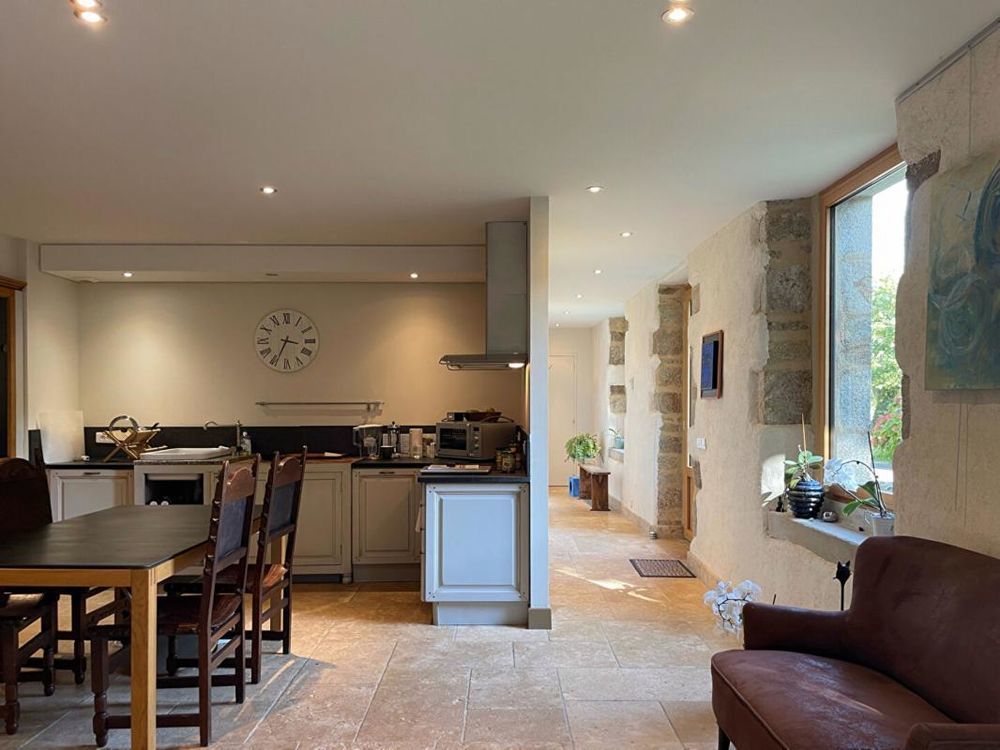 � vendre  Propri�t�/ch�teau Quimper (29000)