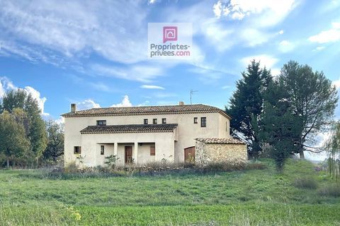   Maison Maison - 8 pi�ce(s) - 200 m�