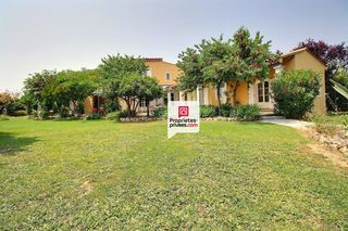  Maison � vendre 8 pi�ces 230 m�