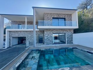  Maison � vendre 7 pi�ces 150 m�