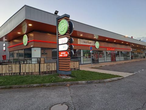 Local commercial de 397 m&sup2; &agrave; PONTARLIER 5459 25300 Pontarlier