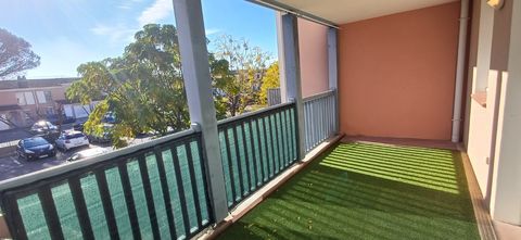   T3 avec balcon et parking � COGOLIN Appartement - 3 pi�ce(s) - 59 m�