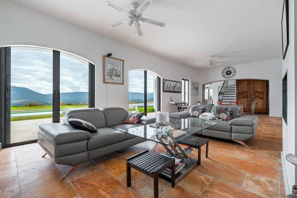 � vendre  Villa Le Plan-de-la-Tour (83120)