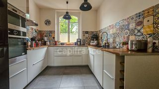  Propri�t�/ch�teau � vendre 10 pi�ces 225 m�