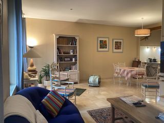  Maison � vendre 9 pi�ces 200 m�