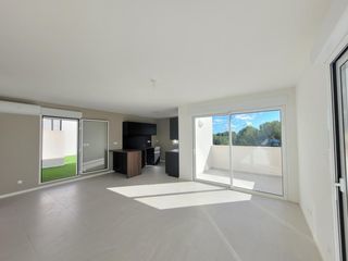  Appartement � vendre 4 pi�ces 75 m�