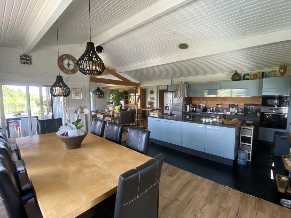 � vendre  Villa Gujan-Mestras (33470)