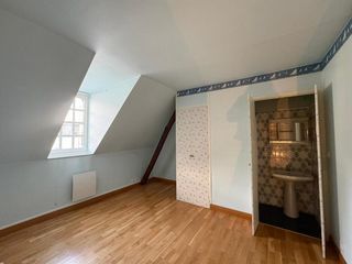  Appartement � louer 4 pi�ces 138 m�