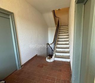  Immeuble � vendre 10 pi�ces 208 m�