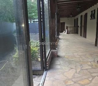  Maison � vendre 11 pi�ces 383 m�