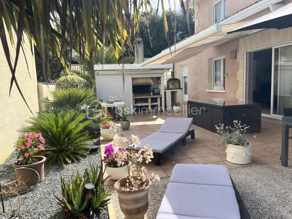 � vendre  Villa Soulac-sur-Mer (33780)