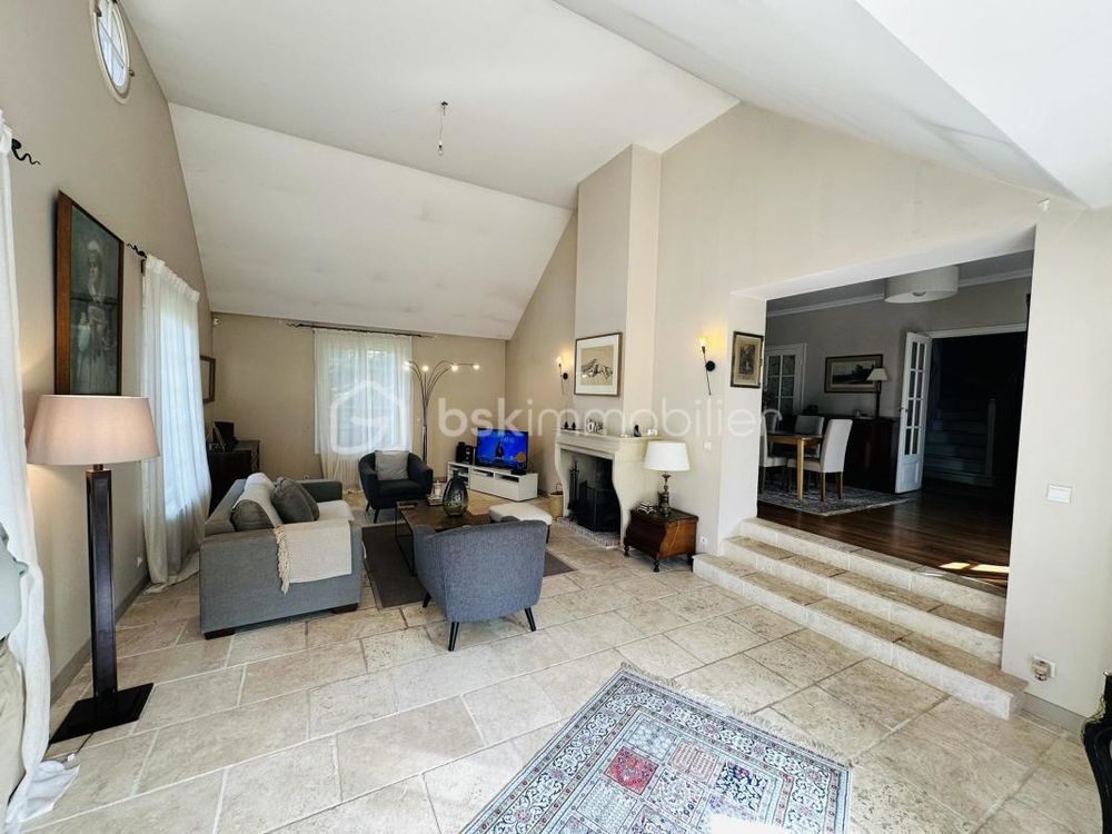 � vendre  Villa Bois-le-Roi (77590)