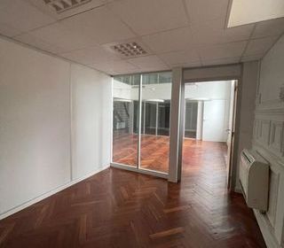  Immeuble � vendre 220 m�