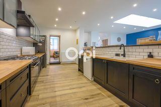  Maison � vendre 7 pi�ces 180 m�