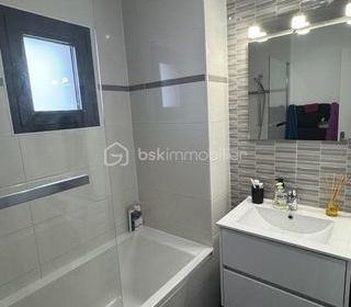  Appartement � vendre 4 pi�ces 98 m�