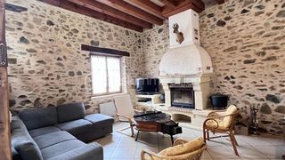  Immeuble � vendre 10 pi�ces 216 m�