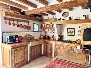  Propri�t�/ch�teau � vendre 11 pi�ces 261 m�