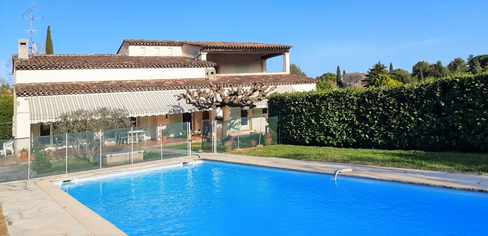 � vendre  Villa Peymeinade (06530)