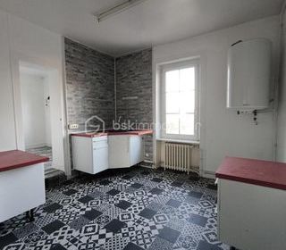  Immeuble � vendre 15 + pi�ces 284 m�