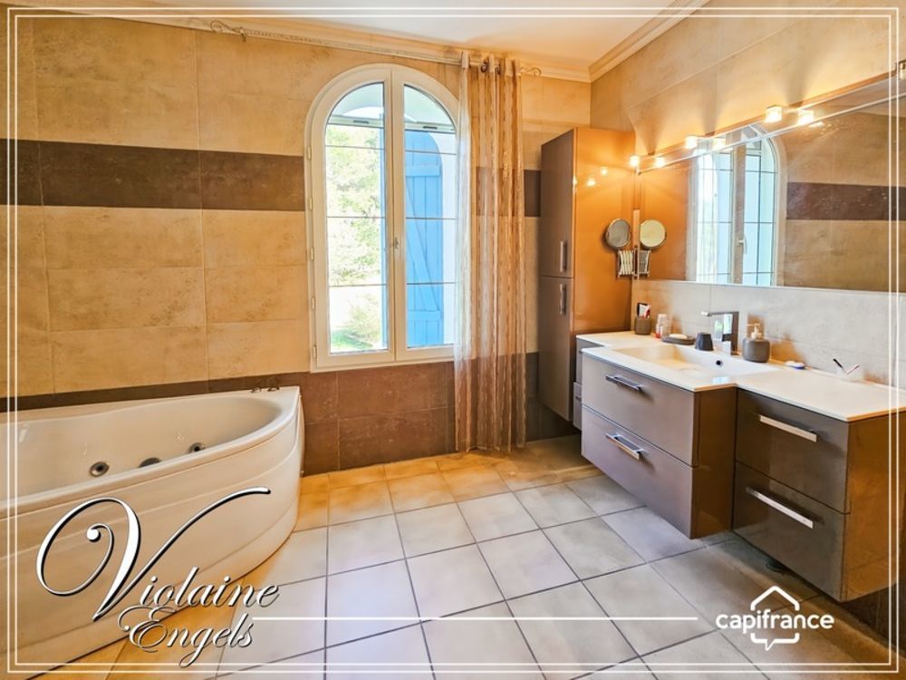 � vendre  Propri�t�/ch�teau Minerve (34210)