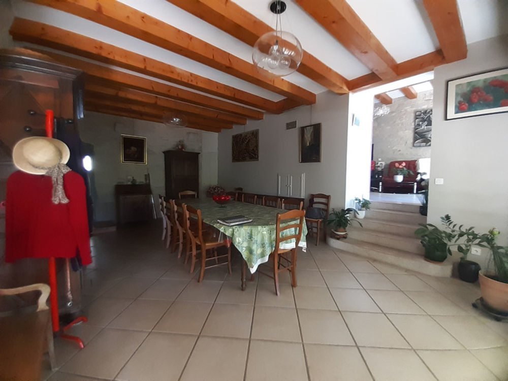 � vendre  Propri�t�/ch�teau Cahors (46000)