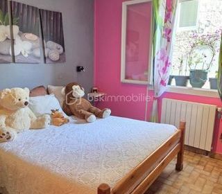  Immeuble � vendre 12 pi�ces 254 m�