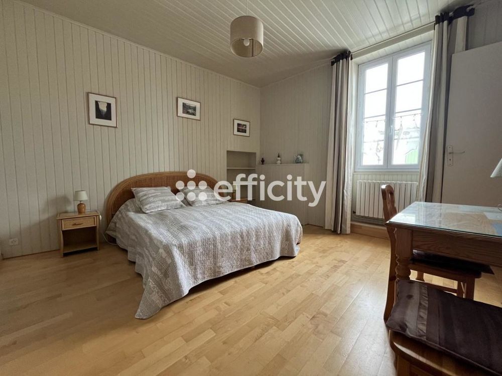 � vendre  Maison Le Bois-Plage-en-R� (17580)