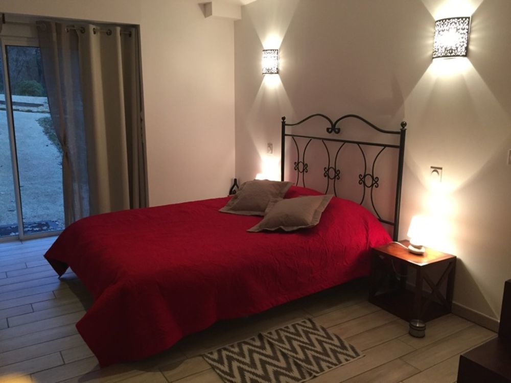 � vendre  Propri�t�/ch�teau Le Buisson-de-Cadouin (24480)