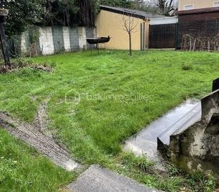  Immeuble � vendre 10 pi�ces 250 m�