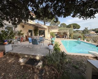  Villa � vendre 6 pi�ces 180 m�