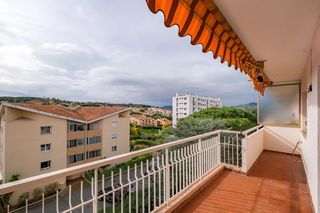  Appartement � vendre 3 pi�ces 92 m�