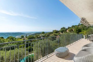  Maison � vendre 8 pi�ces 233 m�