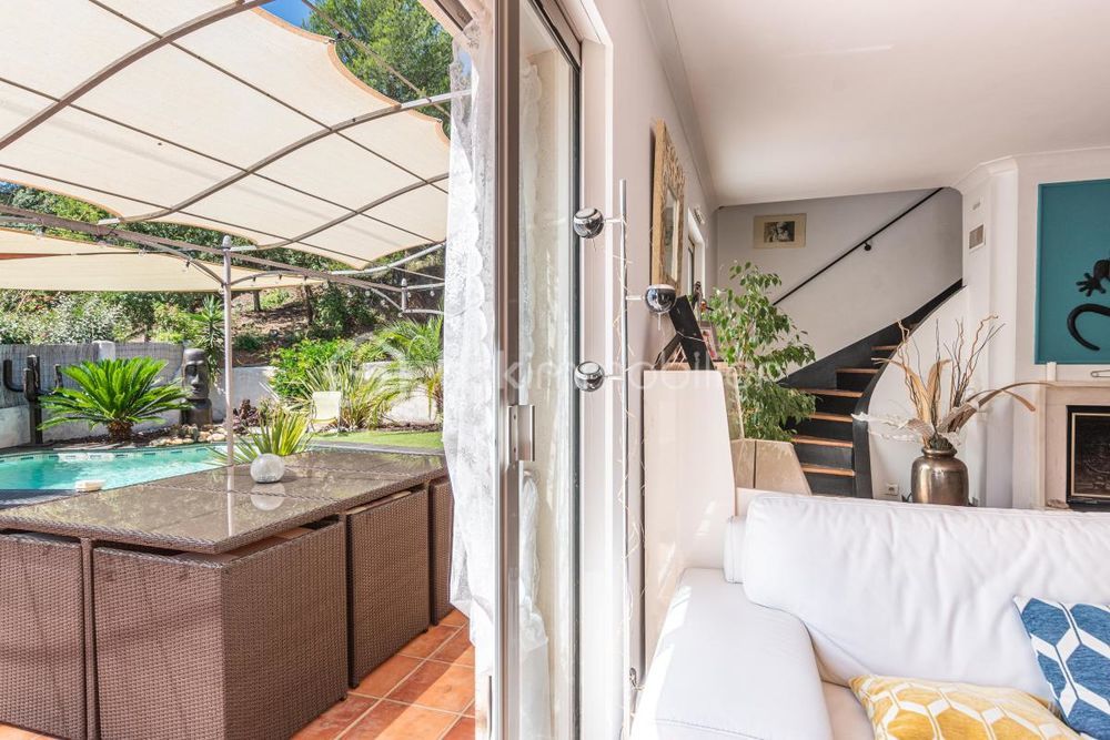 � vendre  Maison Hy�res (83400)