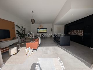  Maison � vendre 6 pi�ces 140 m�