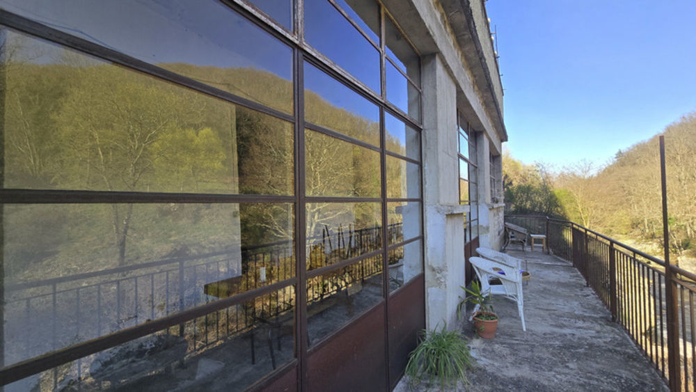 � vendre  Maison Saint-�tienne-de-Serre (07190)