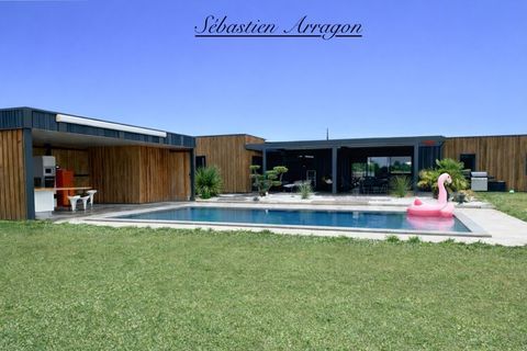   Villa contemporaine d'architecte avec piscine Art de vivre � la campagne, en Lot-et-Garonne- GRANGES SUR LOT (47) Maison - 6 pi�ce(s) - 212 m�