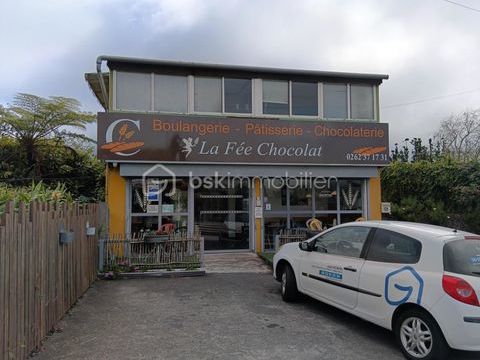 Local commercial spacieux avec terrasse et parkings &agrave; saisir ! 210000 97410 Saint pierre