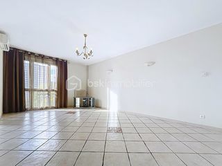  Appartement � vendre 5 pi�ces 101 m�