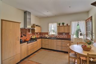  Propri�t�/ch�teau � vendre 10 pi�ces 205 m�