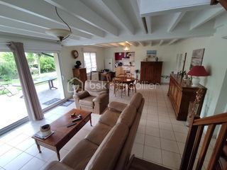  Propri�t�/ch�teau � vendre 7 pi�ces 155 m�