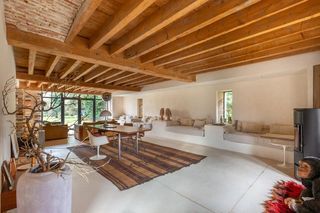  Maison � vendre 6 pi�ces 247 m�